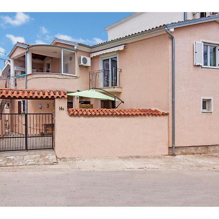 Apartman Nensi Apartment Воднян Екстериор снимка