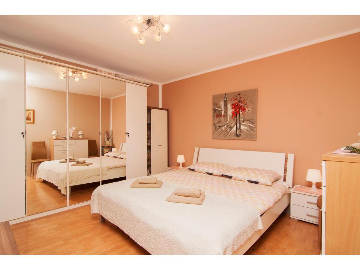 Apartman Nensi Apartment Воднян Екстериор снимка